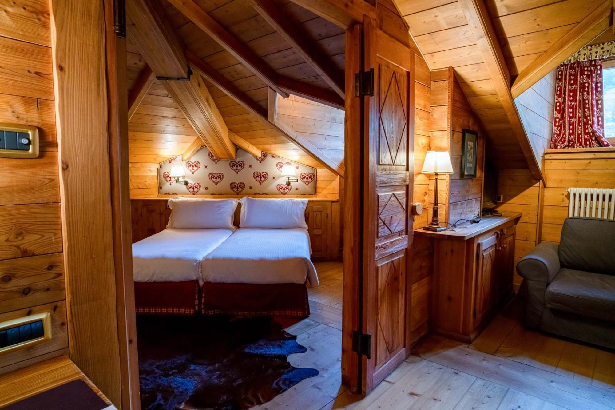 Hotel Breithorn Champoluc Exterior foto