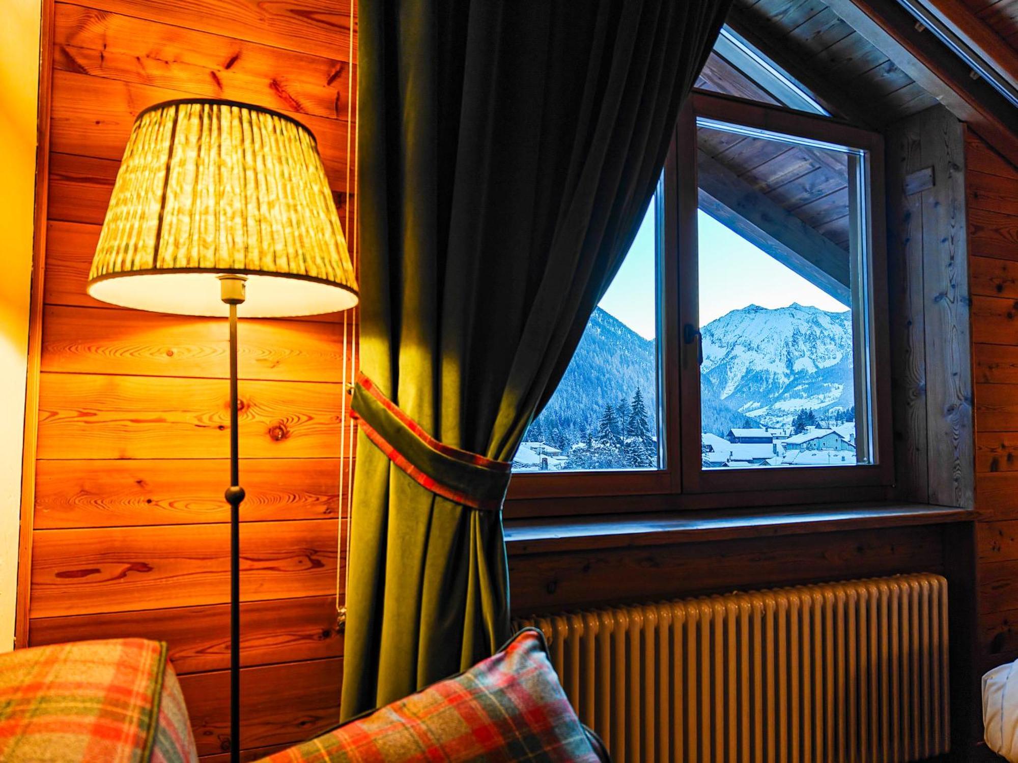Hotel Breithorn Champoluc Exterior foto