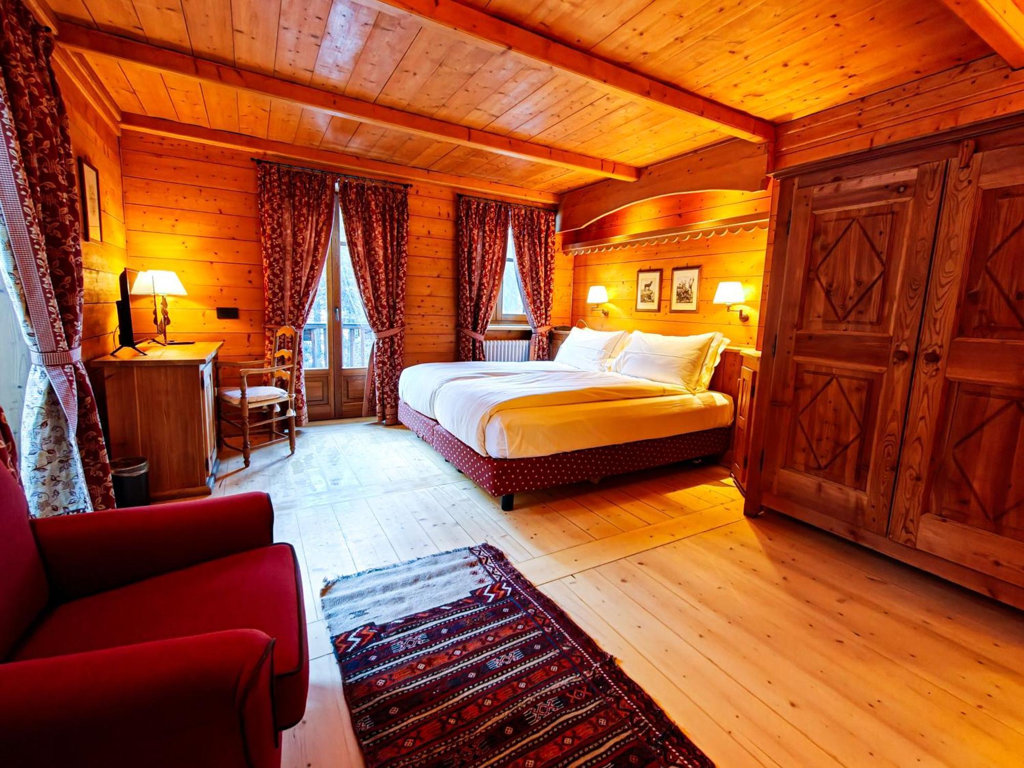 Hotel Breithorn Champoluc Exterior foto